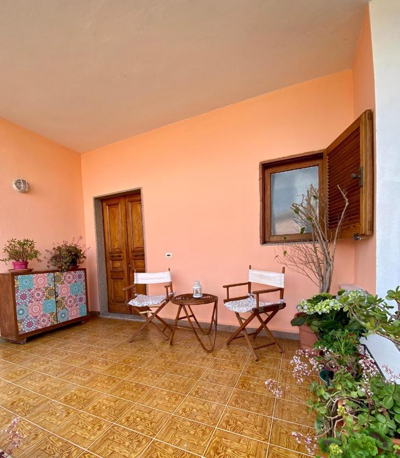 Casa Dei Giunchi Hotel Olbia Buitenkant foto